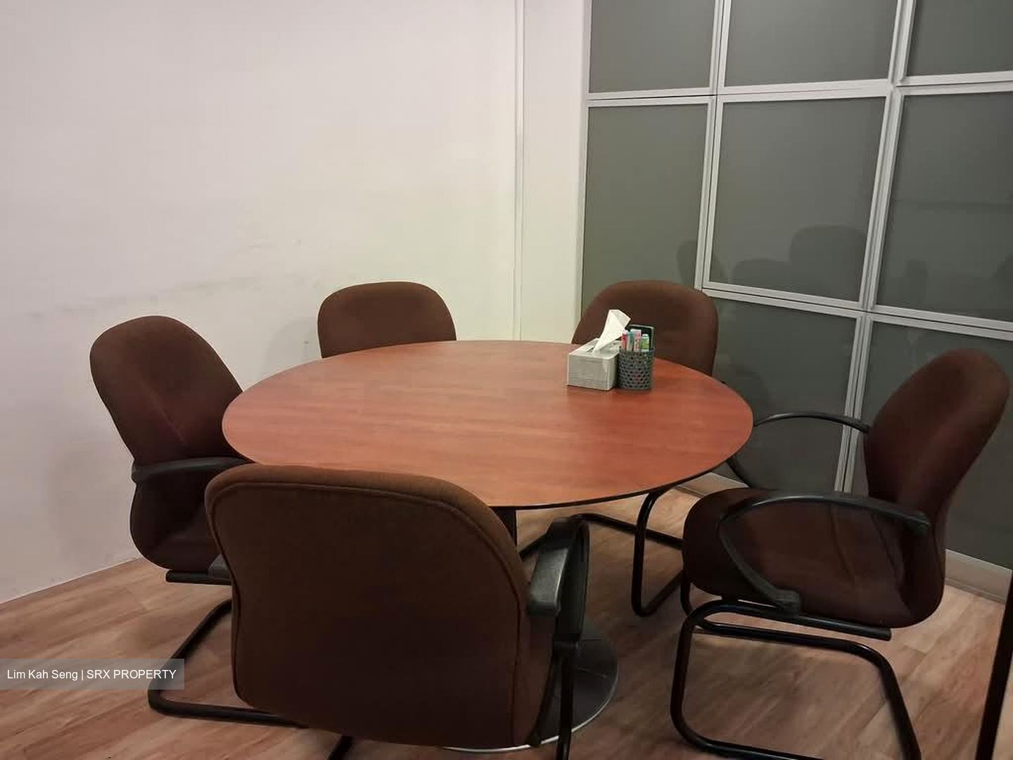 International Plaza (D2), Office #575446461